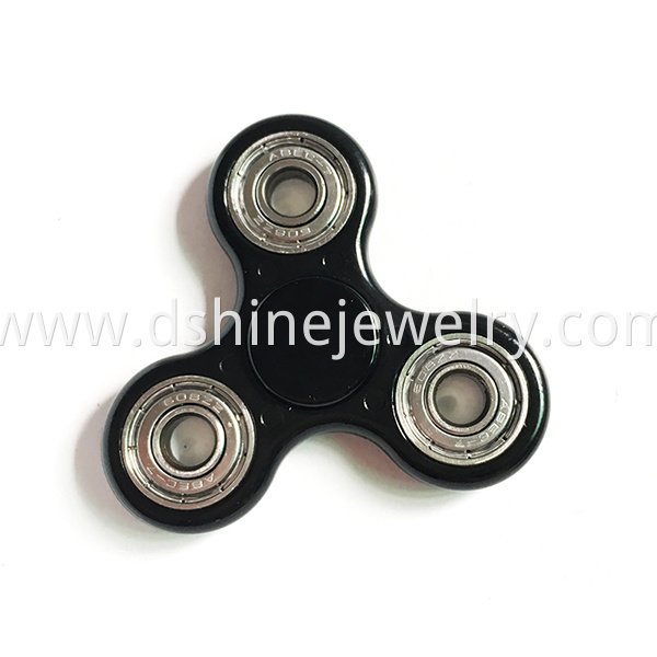 metallic hand spinner